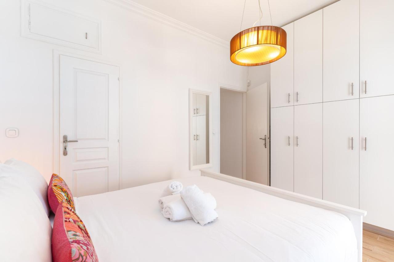 Modern Apartment, Short Walk To Acropolis Sites Athen Eksteriør bilde